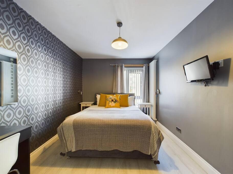 Donegall Sq Apt At City Gate, Belfast City Centre Екстериор снимка