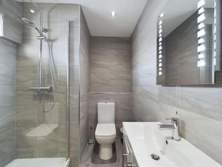 Donegall Sq Apt At City Gate, Belfast City Centre Екстериор снимка