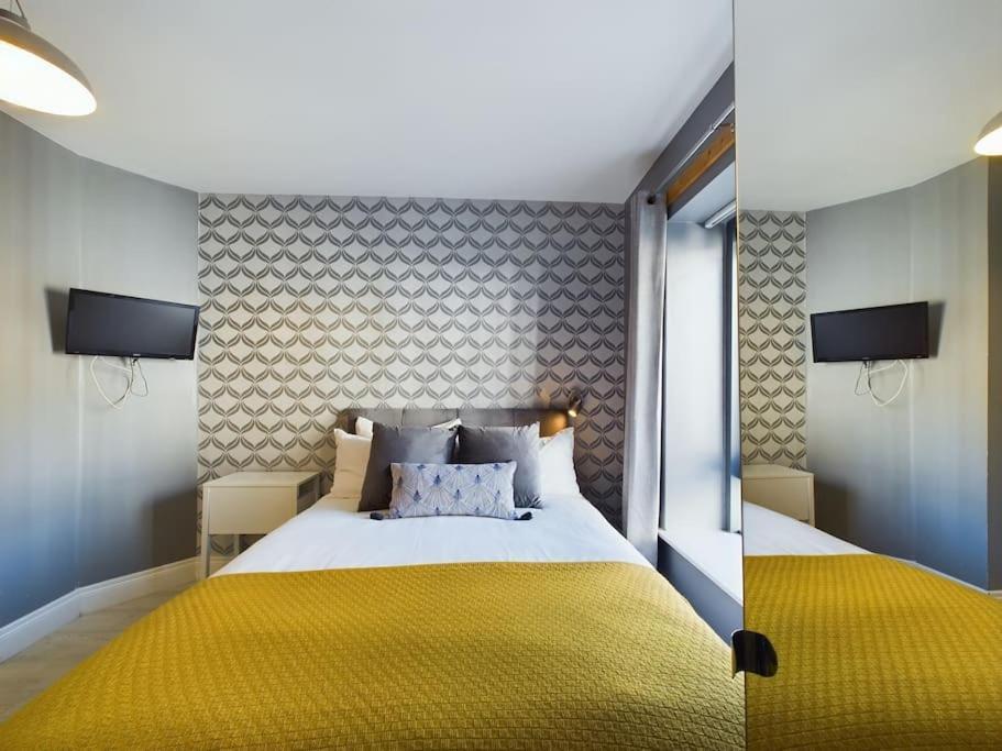 Donegall Sq Apt At City Gate, Belfast City Centre Екстериор снимка