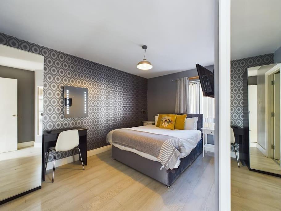 Donegall Sq Apt At City Gate, Belfast City Centre Екстериор снимка