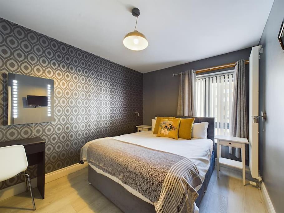 Donegall Sq Apt At City Gate, Belfast City Centre Екстериор снимка
